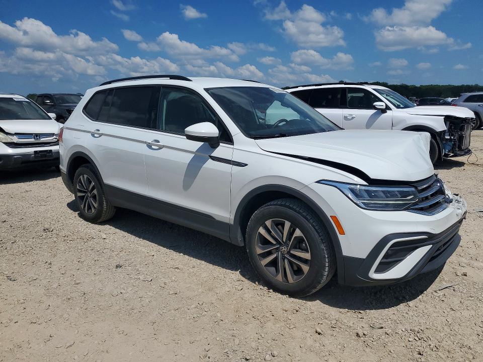 60274896 :رقم المزاد ، 3VVRB7AX5RM171098 vin ، 2024 Volkswagen Tiguan مزاد بيع
