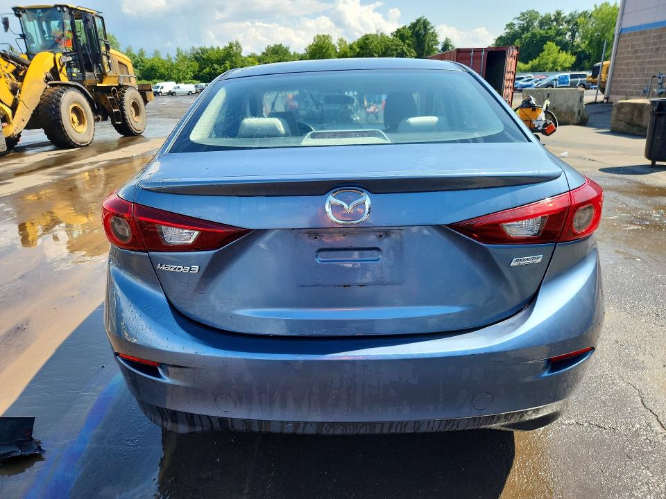 2015 Mazda 3 მანქანა იყიდება აუქციონზე, vin: JM1BM1T72F1240052, აუქციონის ნომერი: 62292436