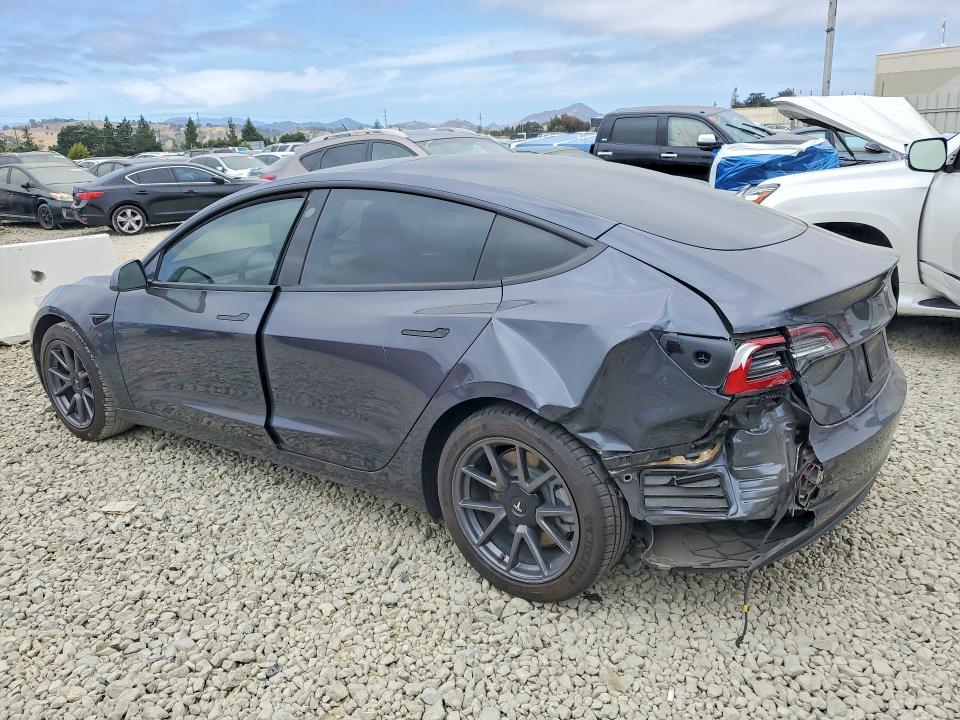 Продажа на аукционе авто 2021 Tesla Model 3, vin: 5YJ3E1EAXMF998770, номер лота: 58843206
