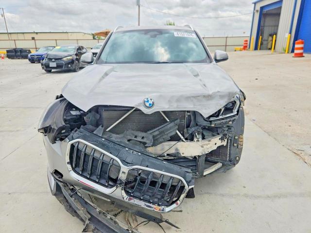 61521026 :رقم المزاد ، WBX73EF05P5W46015 vin ، 2023 Bmw X1 مزاد بيع