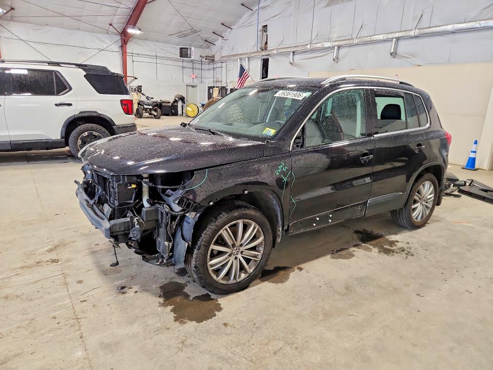 Продажа на аукционе авто 2016 Volkswagen Tiguan, vin: WVGBV7AX6GW516672, номер лота: 59361906
