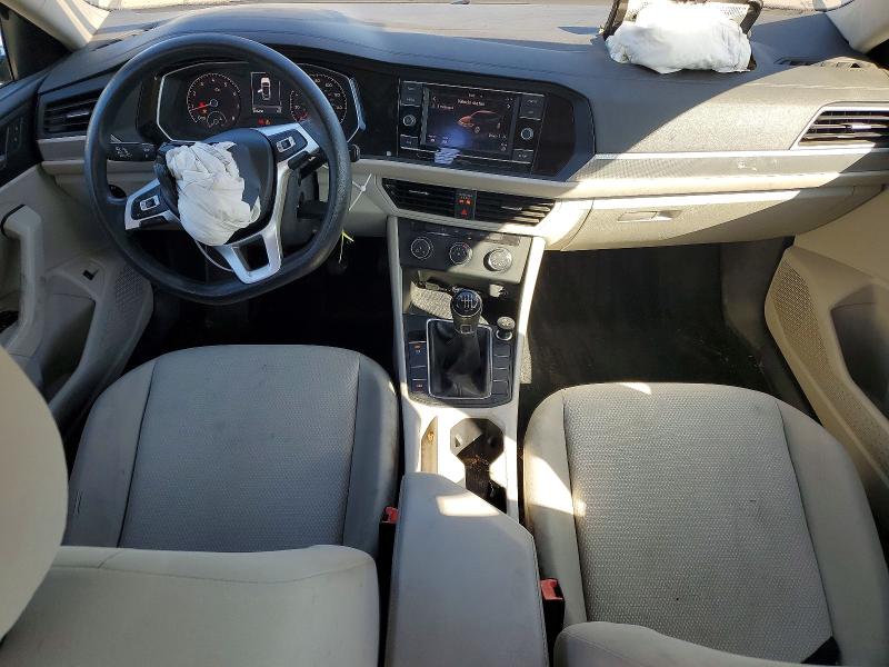 60330266 :رقم المزاد ، 3VWN57BU5KM244756 vin ، 2019 Volkswagen Jetta مزاد بيع