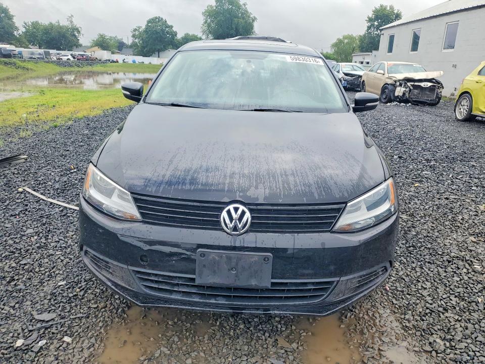59830316 :رقم المزاد ، 3VWBP7AJ9CM306214 vin ، 2012 Volkswagen Jetta مزاد بيع