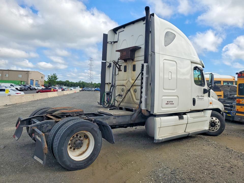 Продаж на аукціоні авто 2014 Freightliner Cascadia 125, vin: 1FUBGLD65ELFV3359, номер лоту: 60434286