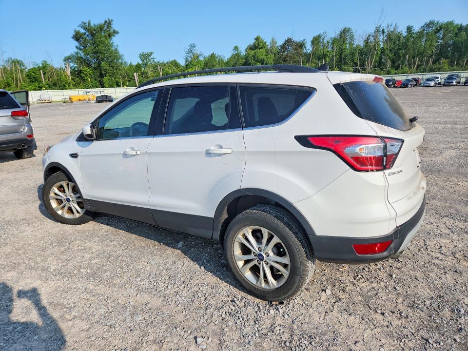 Продажа на аукционе авто 2018 Ford Escape, vin: 1FMCU9GD2JUC53826, номер лота: 61752666