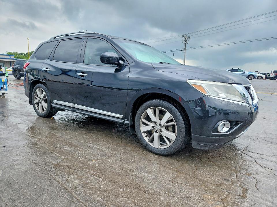 60307826 :رقم المزاد ، 5N1AR2MN6GC670572 vin ، 2016 Nissan Pathfinder مزاد بيع