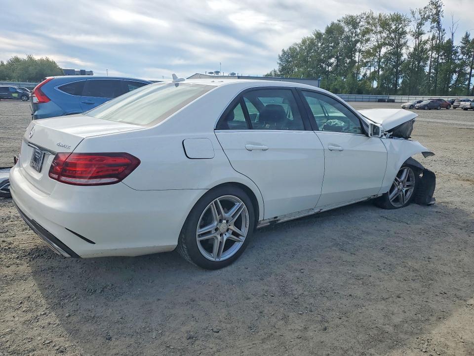 62994376 :رقم المزاد ، WDDHF8JB4EA834134 vin ، 2014 Mercedes-benz E مزاد بيع