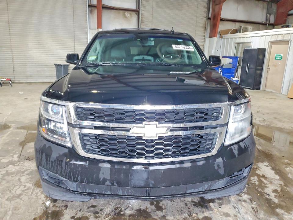 2017 Chevrolet Suburban მანქანა იყიდება აუქციონზე, vin: 1GNSCHKC3HR165271, აუქციონის ნომერი: 63210306