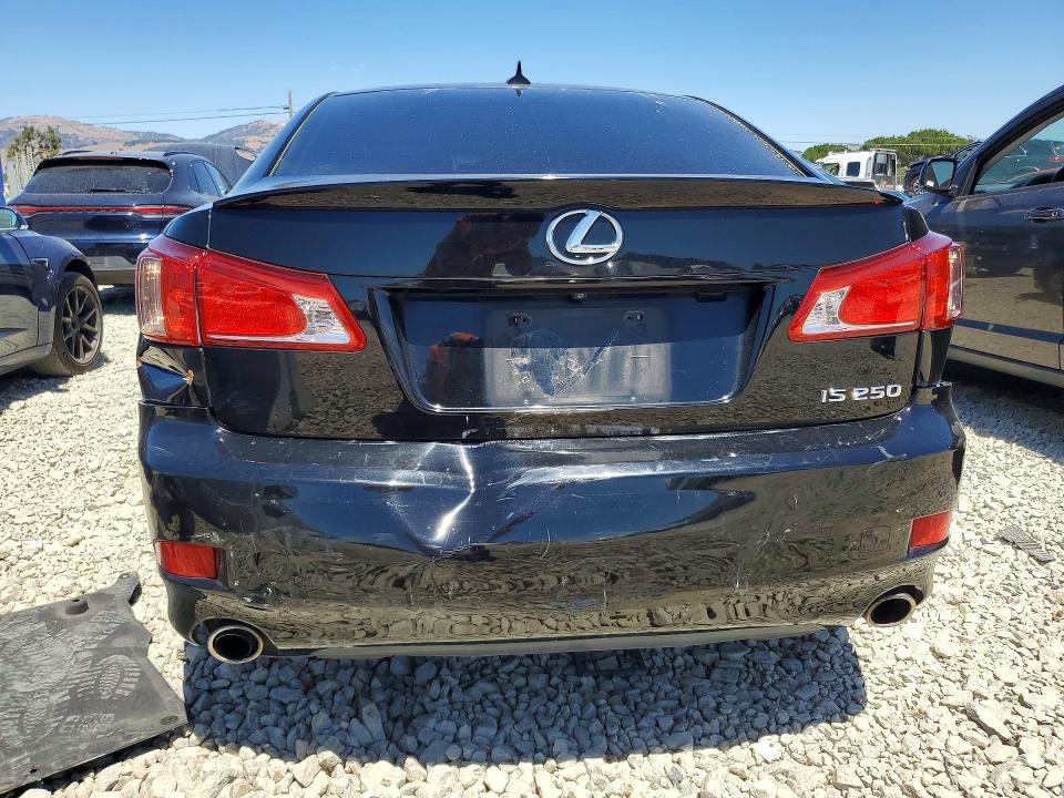 60717236 :رقم المزاد ، JTHBF5C2XB5151532 vin ، 2011 Lexus Is مزاد بيع
