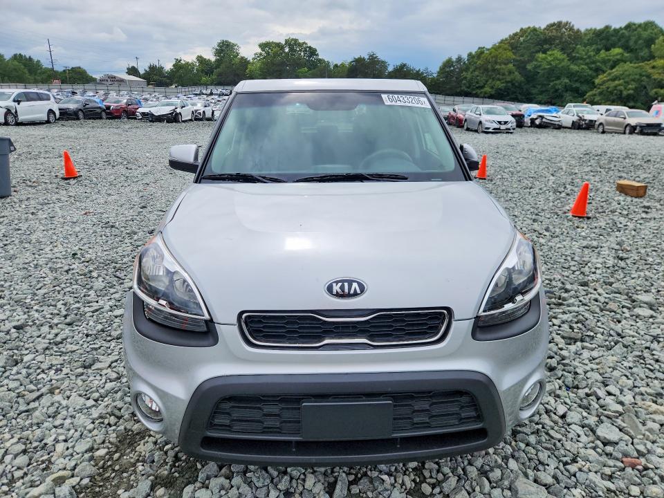 60433206 :رقم المزاد ، KNDJT2A62D7769428 vin ، 2013 Kia Soul مزاد بيع