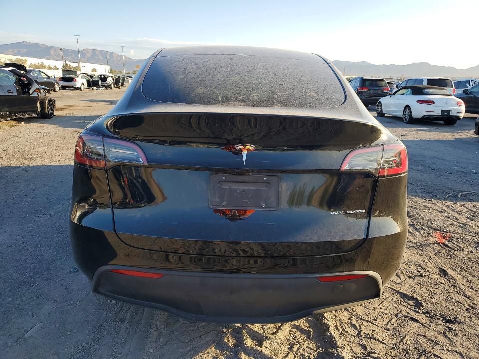 Продаж на аукціоні авто 2024 Tesla Model Y, vin: 7SAYGDEE1RA219171, номер лоту: 62256536
