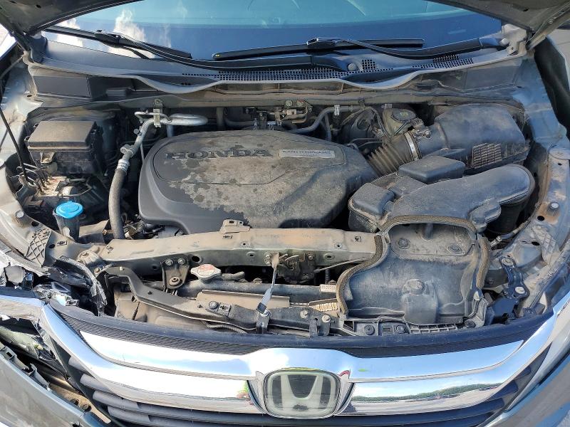 Продаж на аукціоні авто 2018 Honda Odyssey, vin: 5FNRL6H76JB008173, номер лоту: 60016166