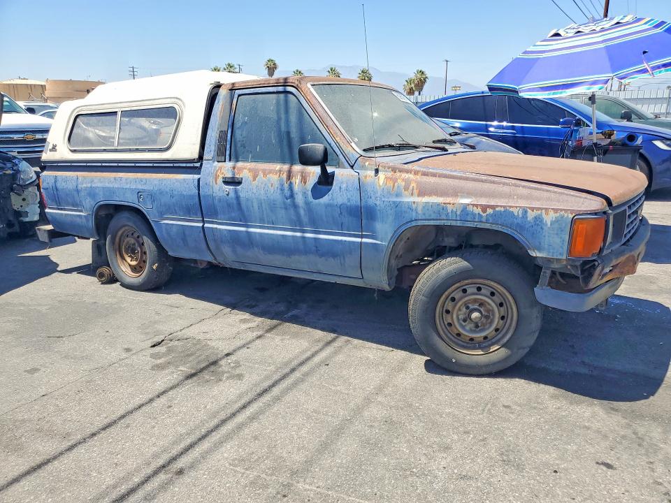 62699196 :رقم المزاد ، JT4RN50R1F0044926 vin ، 1985 Toyota Pickup مزاد بيع