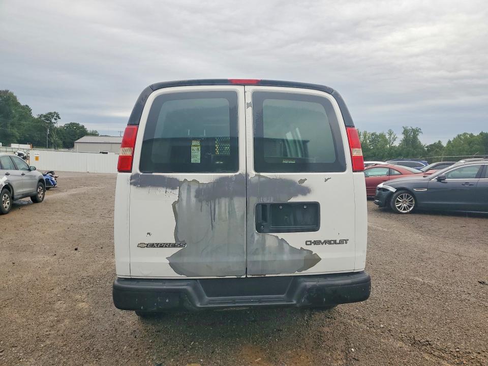 Продажа на аукционе авто 2006 Chevrolet Express 3500, vin: 1GCHG35U161267209, номер лота: 61309056