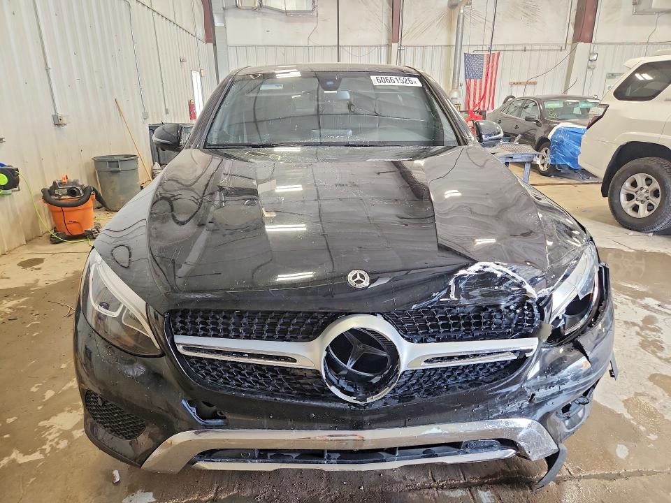 60661526 :رقم المزاد ، WDC0J4KB6KF578424 vin ، 2019 Mercedes-benz Glc Coupe مزاد بيع