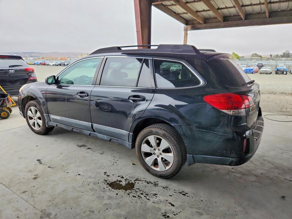 59997156 :رقم المزاد ، 4S4BRCKC2A3325719 vin ، 2010 Subaru Outback مزاد بيع