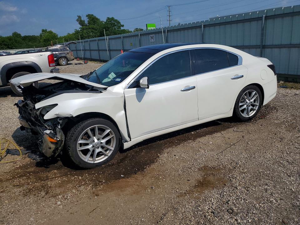 60711666 :رقم المزاد ، 1N4AA5AP9AC833313 vin ، 2010 Nissan Maxima مزاد بيع