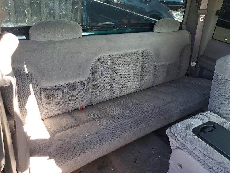 60235346 :رقم المزاد ، 2GCEC19M0T1202306 vin ، 1996 Chevrolet Gmt-400 مزاد بيع