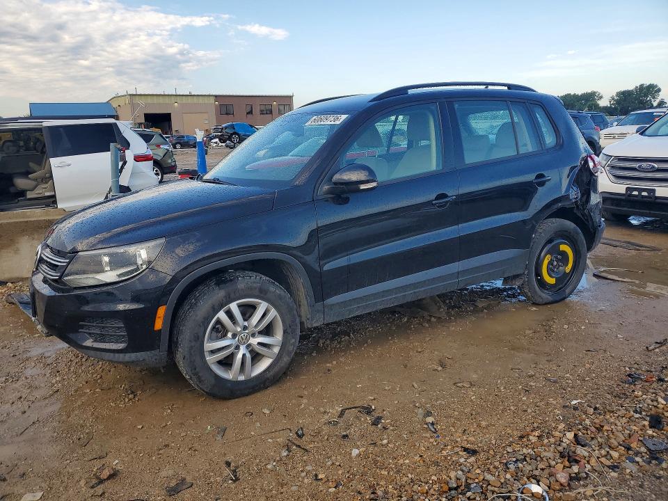 Продаж на аукціоні авто 2017 Volkswagen Tiguan, vin: WVGBV7AX8HK025545, номер лоту: 60609736