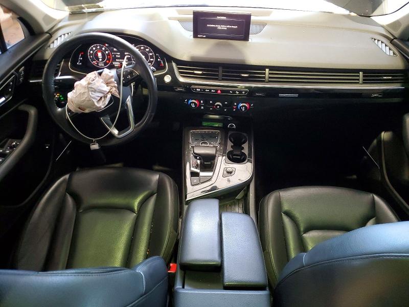 60553436 :رقم المزاد ، WA1LAAF78JD017671 vin ، 2018 Audi Q7 مزاد بيع