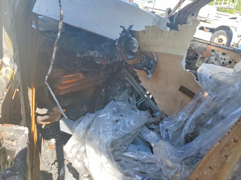 62596386 :رقم المزاد ، 1FDXE4555YHA13014 vin ، 2000 Ford E450 مزاد بيع