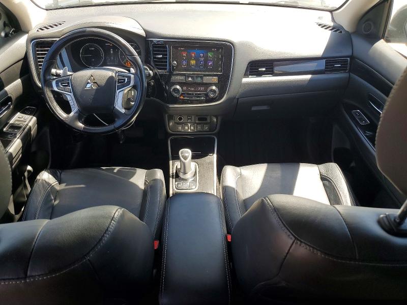 Продаж на аукціоні авто 2018 Mitsubishi Outlander, vin: JA4J24A55JZ048147, номер лоту: 63689276
