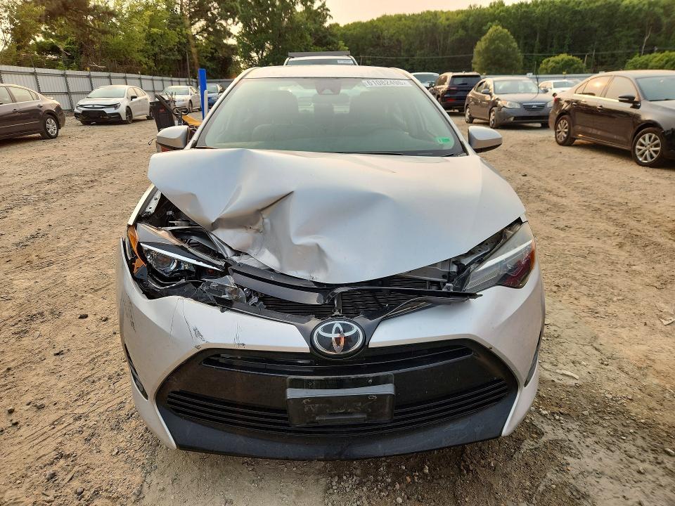 2018 Toyota Corolla მანქანა იყიდება აუქციონზე, vin: 2T1BURHE7JC043517, აუქციონის ნომერი: 61082496