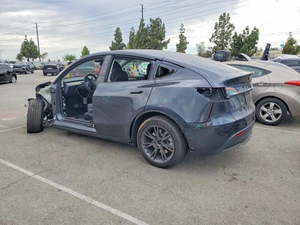 2025 Tesla Model Y მანქანა იყიდება აუქციონზე, vin: 7SAYGDEE5SF302661, აუქციონის ნომერი: 61700496