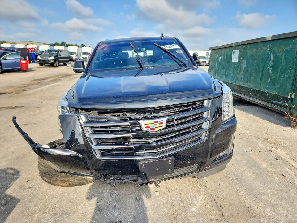 63509956 :رقم المزاد ، 1GYS4KKJ2LR112209 vin ، 2020 Cadillac Escalade مزاد بيع