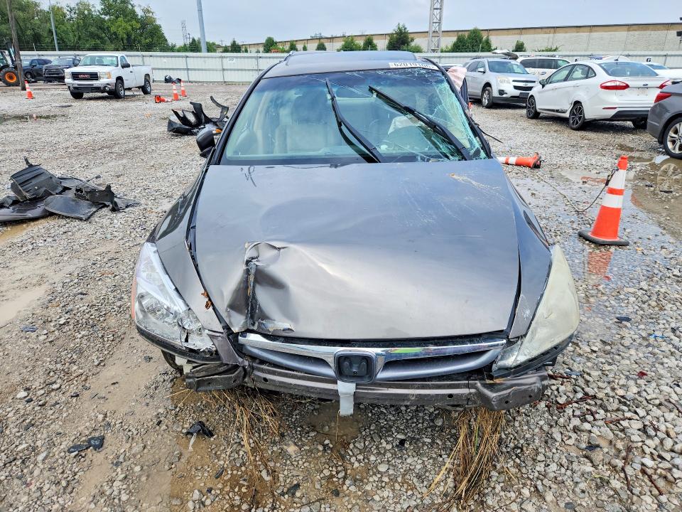 Продажа на аукционе авто 2007 Honda Accord, vin: 1HGCM66587A046379, номер лота: 62019106