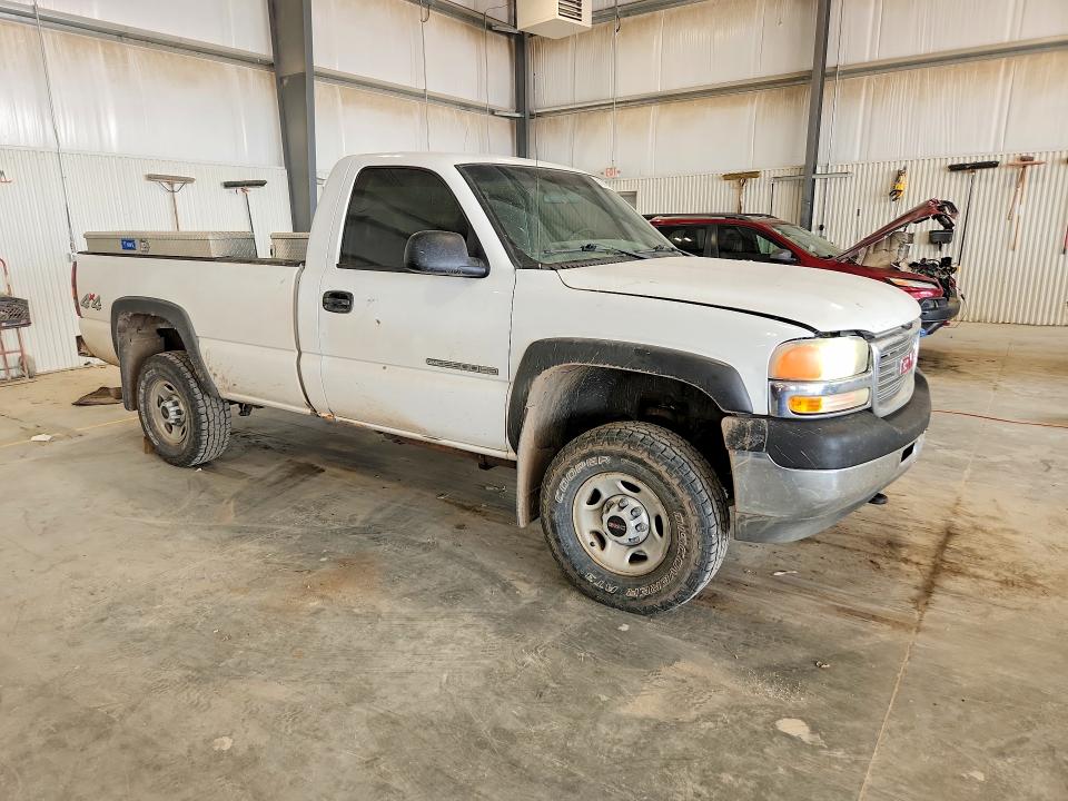 2002 Gmc Sierra მანქანა იყიდება აუქციონზე, vin: 1GTHK24U62Z228931, აუქციონის ნომერი: 61561716