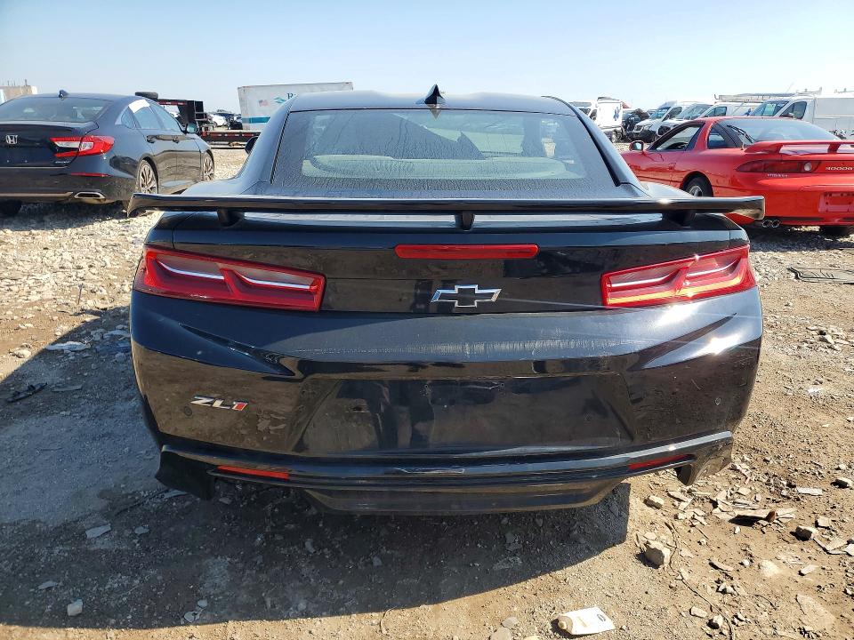 60056316 :رقم المزاد ، 1G1FJ1R66H0196695 vin ، 2017 Chevrolet Camaro مزاد بيع