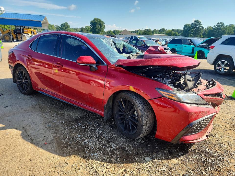 2023 Toyota Camry მანქანა იყიდება აუქციონზე, vin: 4T1K61AK3PU135663, აუქციონის ნომერი: 60162546