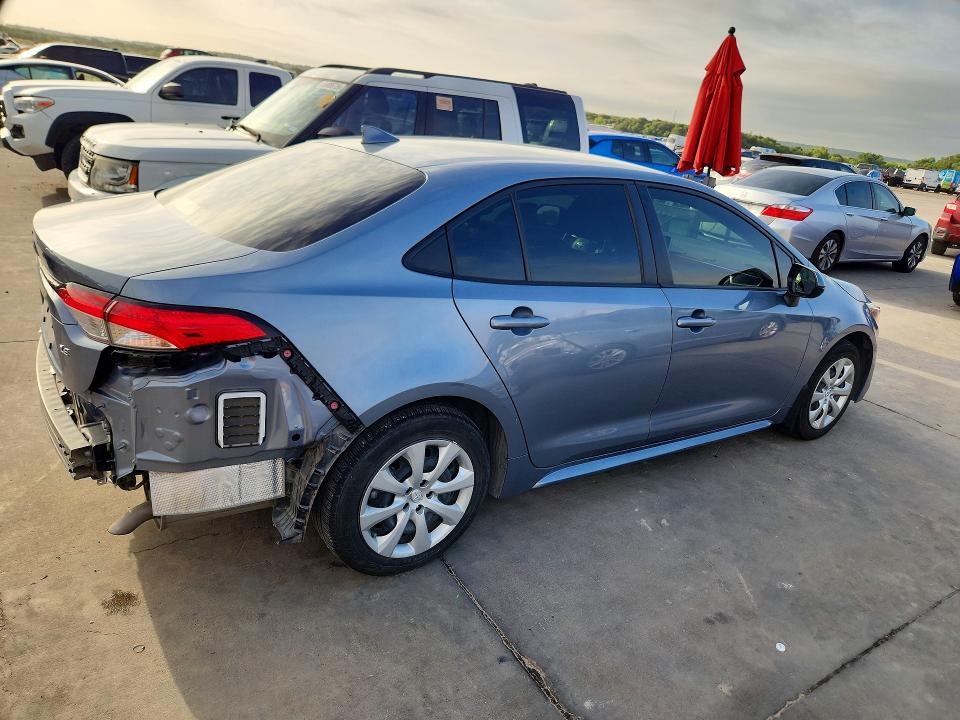 Продаж на аукціоні авто 2021 Toyota Corolla, vin: JTDEPMAE5MJ127054, номер лоту: 60691296