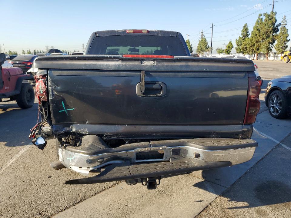 60805656 :رقم المزاد ، 2GCEC13T651104321 vin ، 2005 Chevrolet Silverado مزاد بيع