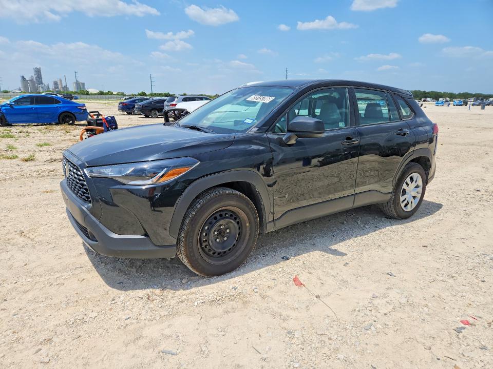 62315706 :رقم المزاد ، 7MUAAAAG6RV077474 vin ، 2024 Toyota Corolla Cross مزاد بيع