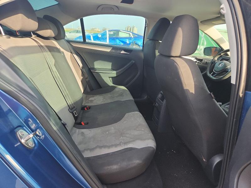 Продажа на аукционе авто 2017 Volkswagen Jetta, vin: 3VW2B7AJ0HM331329, номер лота: 61811046