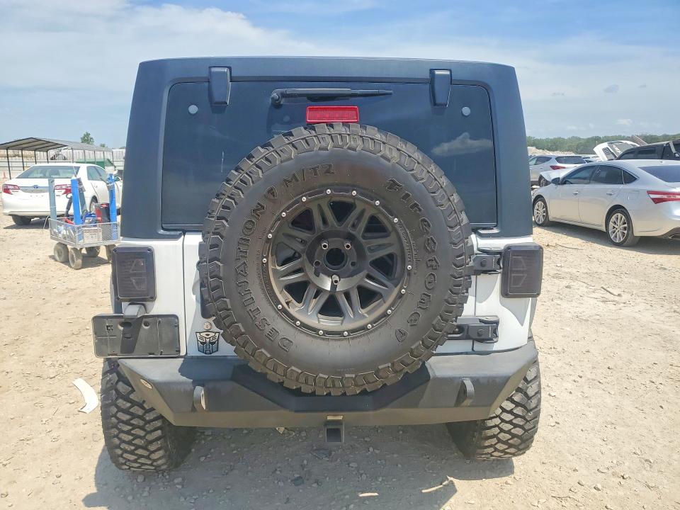 Продаж на аукціоні авто 2015 Jeep Wrangler Unlimited, vin: 1C4BJWDG8FL635216, номер лоту: 58710866