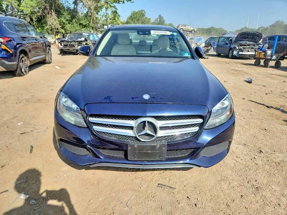 58904936 :رقم المزاد ، 55SWF4KB4HU207159 vin ، 2017 Mercedes-benz C مزاد بيع