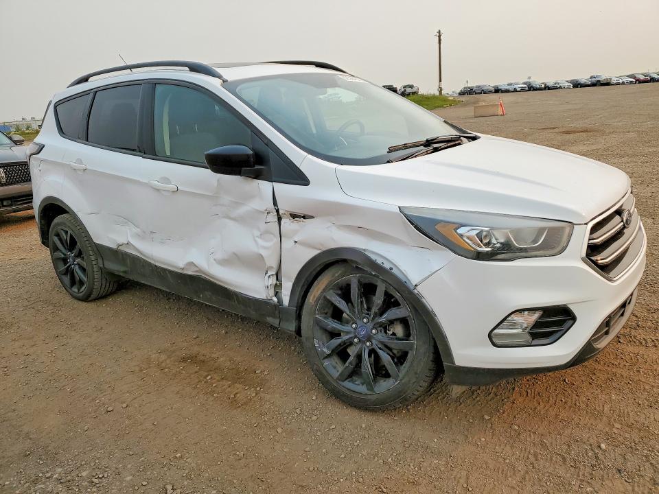 Продаж на аукціоні авто 2018 Ford Escape, vin: 1FMCU9GDXJUB32638, номер лоту: 62504616