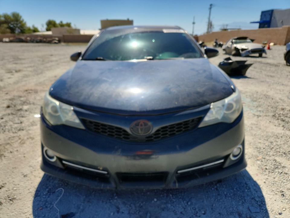 60092096 :رقم المزاد ، 4T1BF1FK6CU188859 vin ، 2012 Toyota Camry مزاد بيع