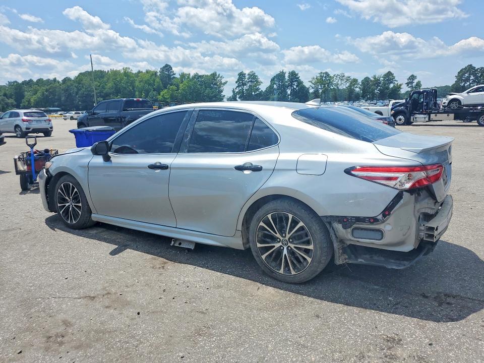 2020 Toyota Camry მანქანა იყიდება აუქციონზე, vin: 4T1G11AK9LU911082, აუქციონის ნომერი: 63059126
