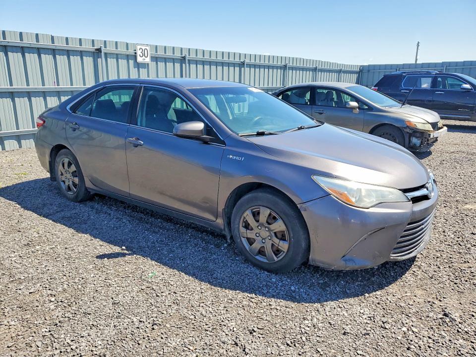 61764196 :رقم المزاد ، 4T1BD1FK3GU183632 vin ، 2016 Toyota Camry Hybrid مزاد بيع
