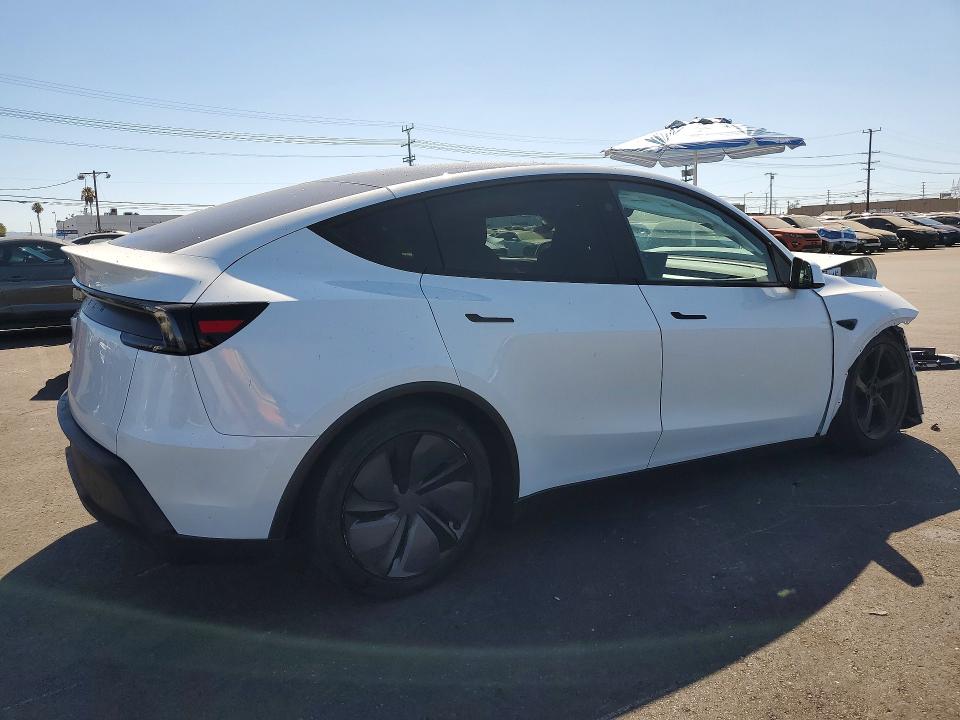 61812596 :رقم المزاد ، 7SAYGDED8TF384863 vin ، 2026 Tesla Model Y مزاد بيع