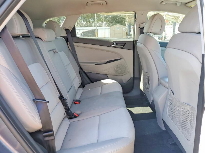 2016 Hyundai Tucson მანქანა იყიდება აუქციონზე, vin: KM8J33A42GU182913, აუქციონის ნომერი: 61189506