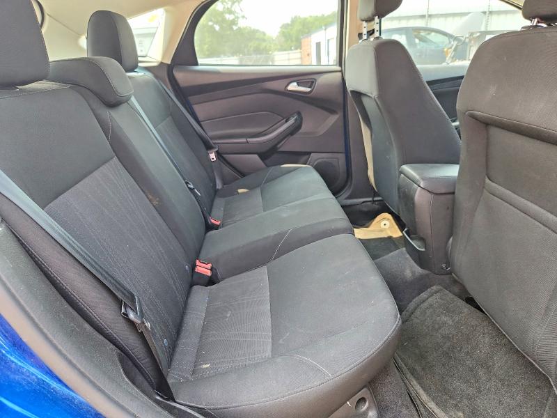 60585816 :رقم المزاد ، 1FADP3K29JL266510 vin ، 2018 Ford Focus مزاد بيع