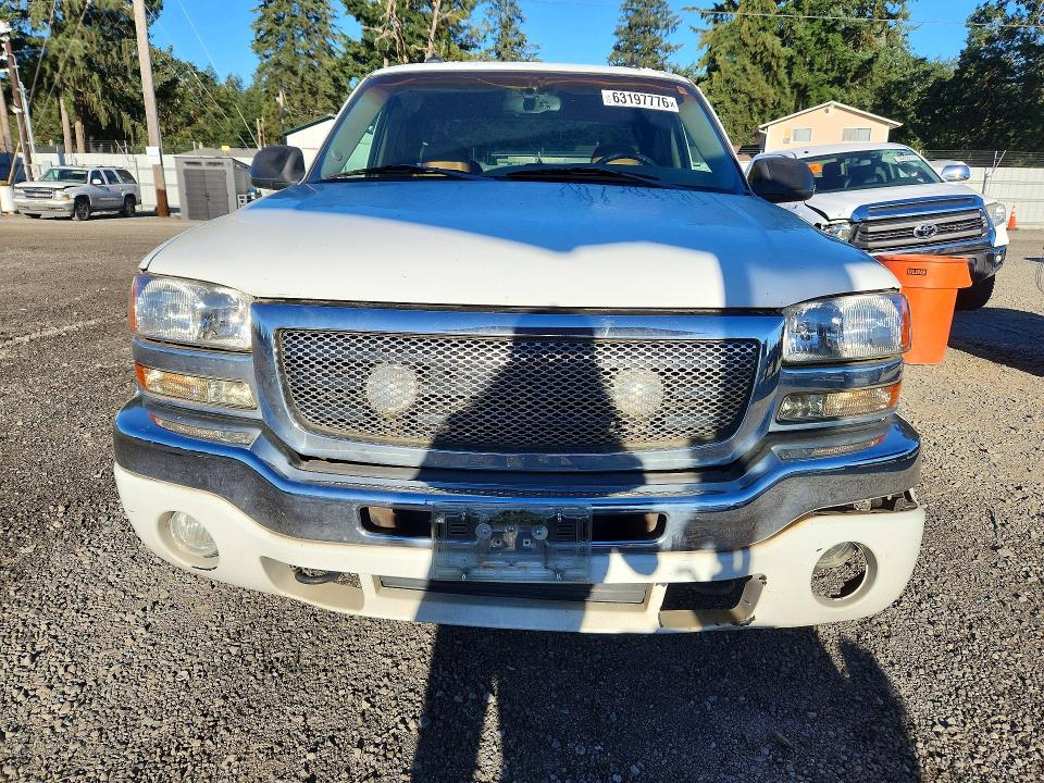 Продажа на аукционе авто 2003 Gmc New Sierra, vin: 2GTEC19T431199854, номер лота: 63197776