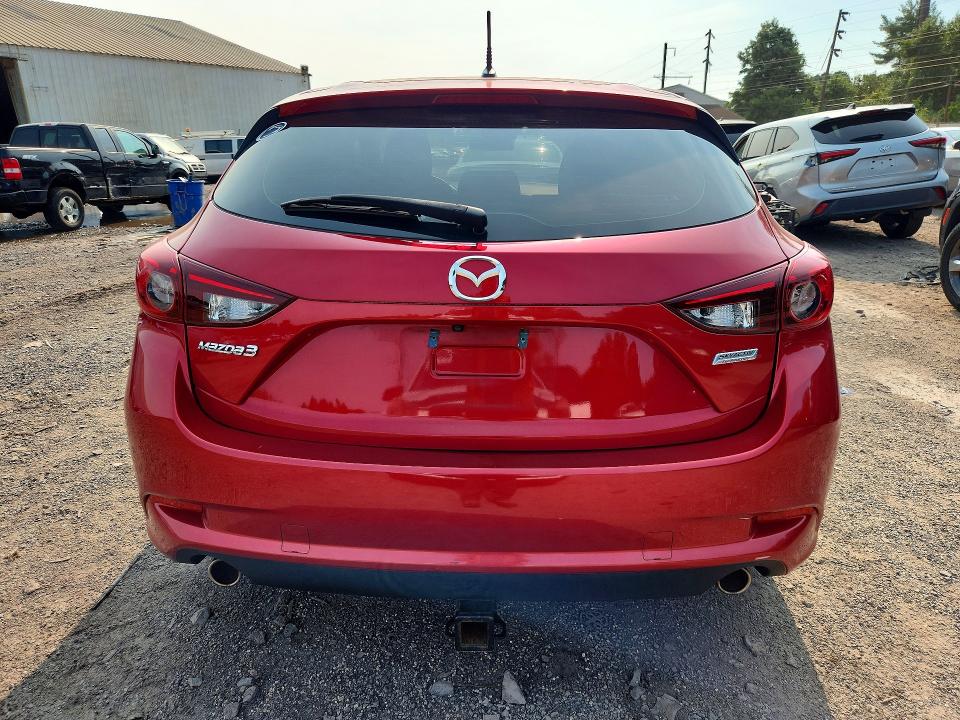 2018 Mazda 3 მანქანა იყიდება აუქციონზე, vin: 3MZBN1K70JM175161, აუქციონის ნომერი: 60949416