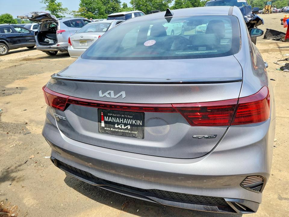 2024 Kia Forte მანქანა იყიდება აუქციონზე, vin: 3KPF54AD4RE797877, აუქციონის ნომერი: 61386146