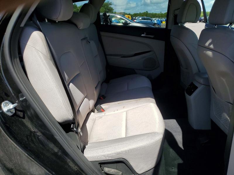 Продажа на аукционе авто 2018 Hyundai Tucson, vin: KM8J3CAL8JU770474, номер лота: 60807256